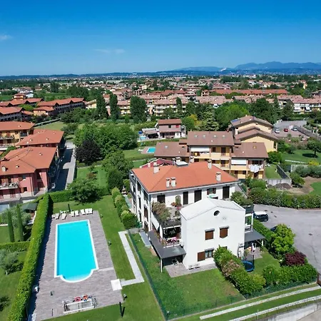 Maison Gracieuse Apartment *